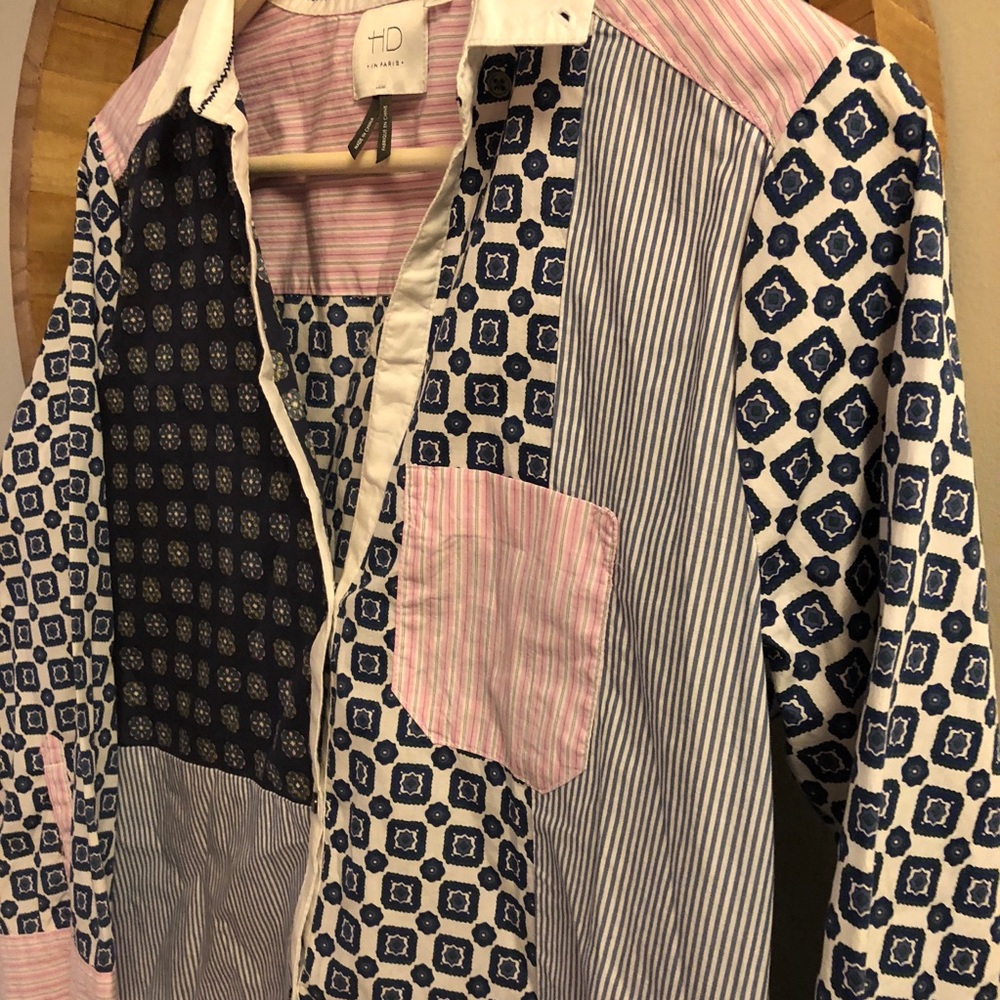 Anthropologie HD in Paris (US6) Half button down